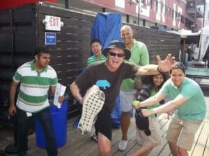 cityHUNT guide and teams