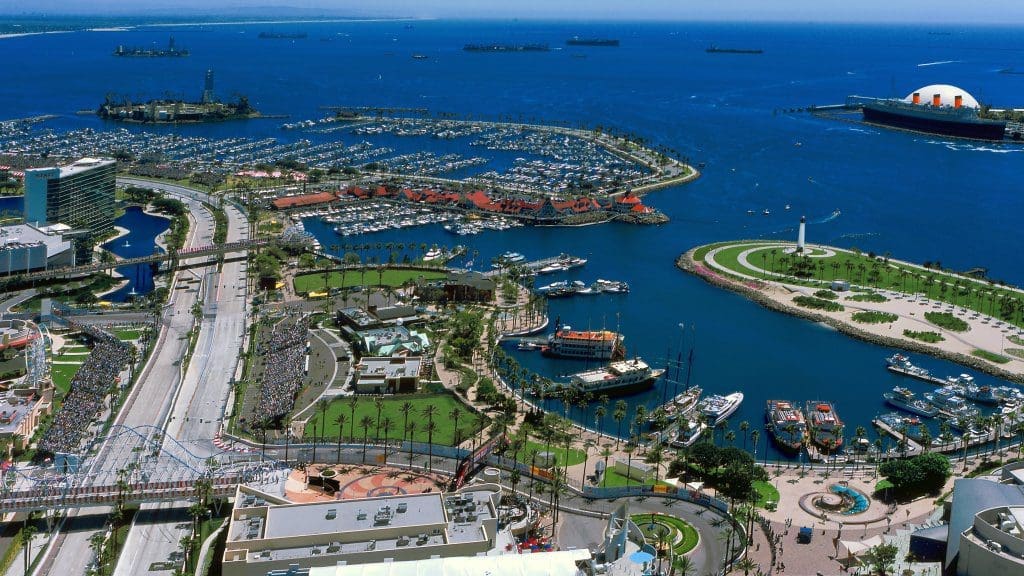 Long beach scavenger hunts