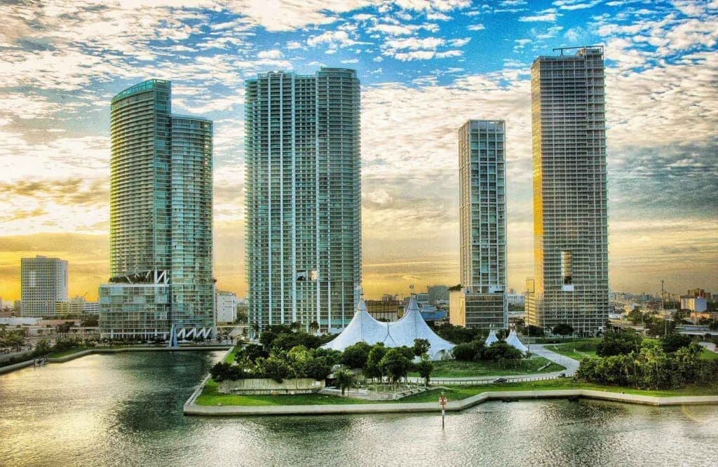 Miami Scavenger Hunt with CityHUNT